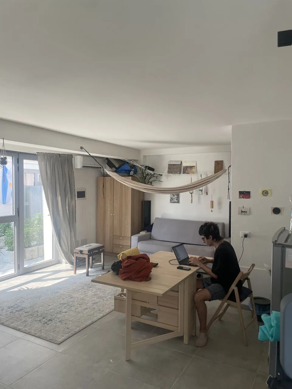 Camera di Nemo, Milano — dettaglio dei nodi e dell'ancoraggio